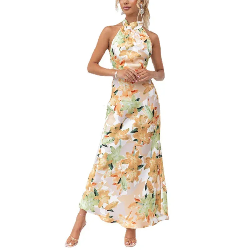 Floral Halter Maxi Dress Perfect for Wedding Celebrations