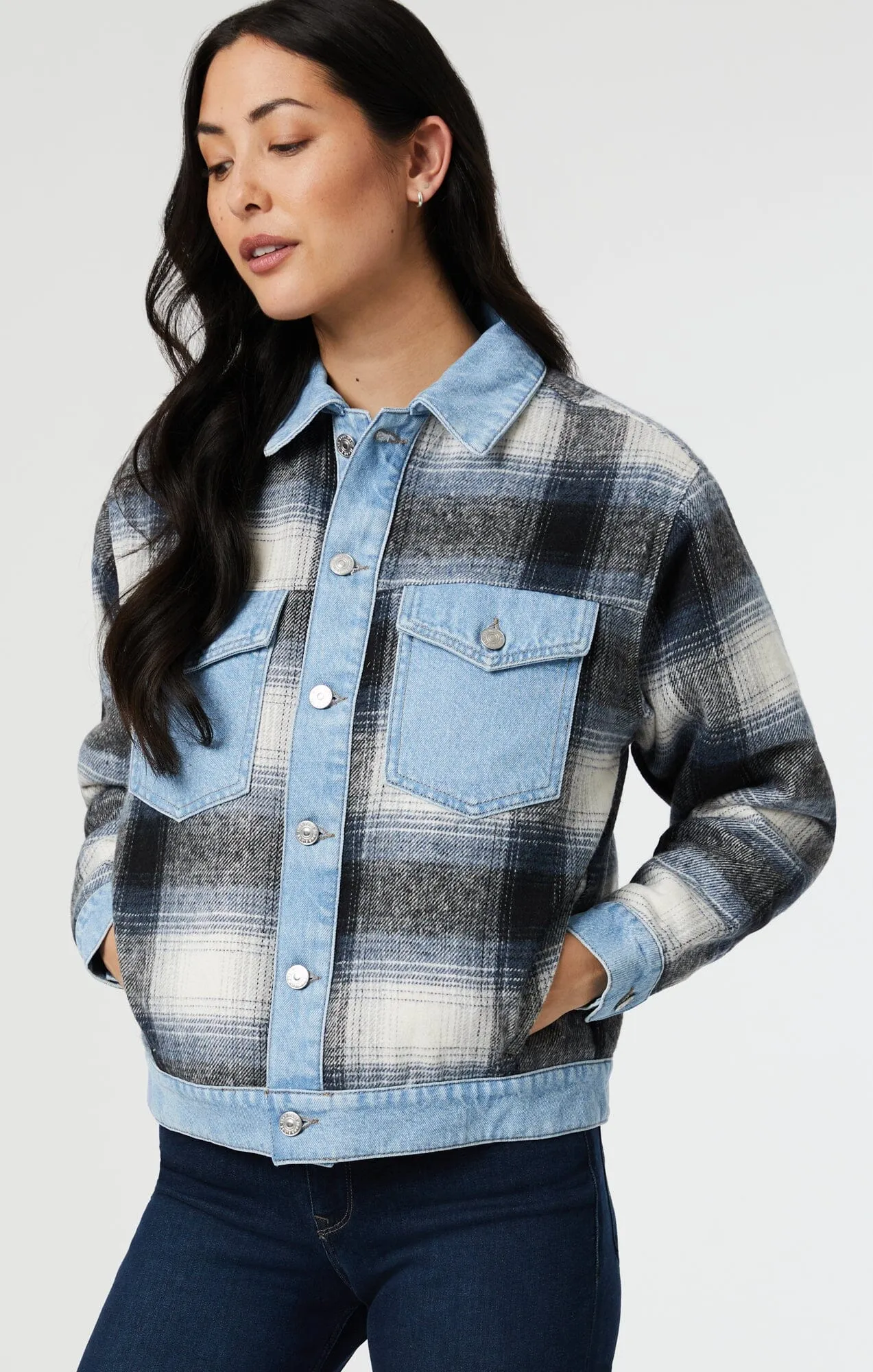 NELLIE JACKET IN GREY PLAID