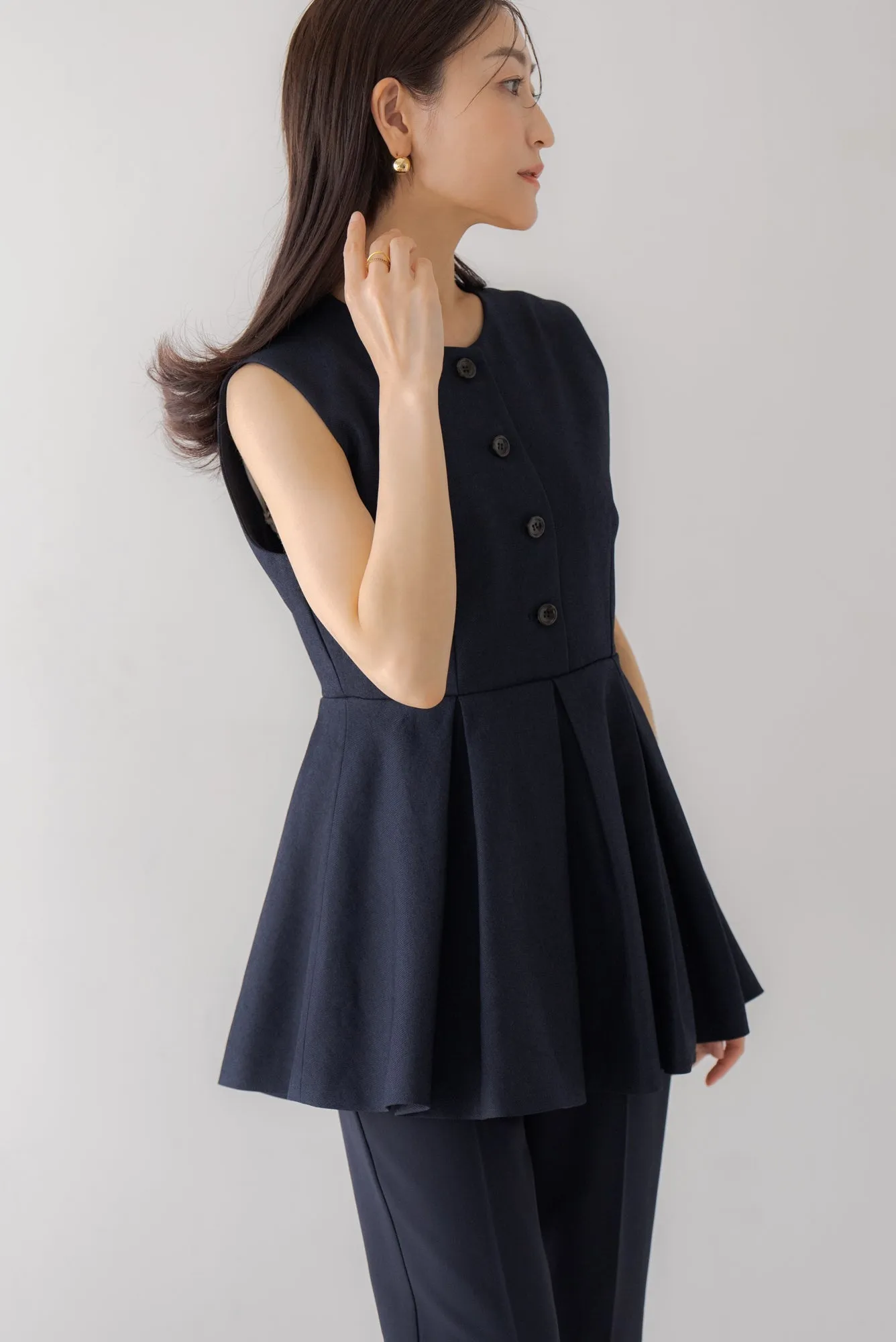 プリーツペプラムトップス｜PLEATS PEPLUM TOPS