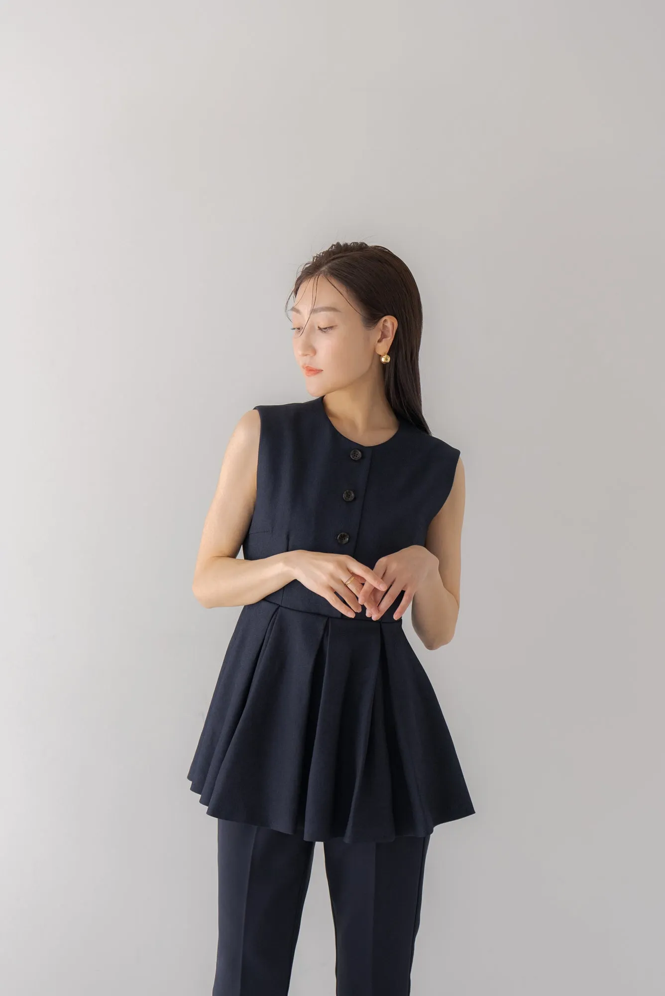 プリーツペプラムトップス｜PLEATS PEPLUM TOPS